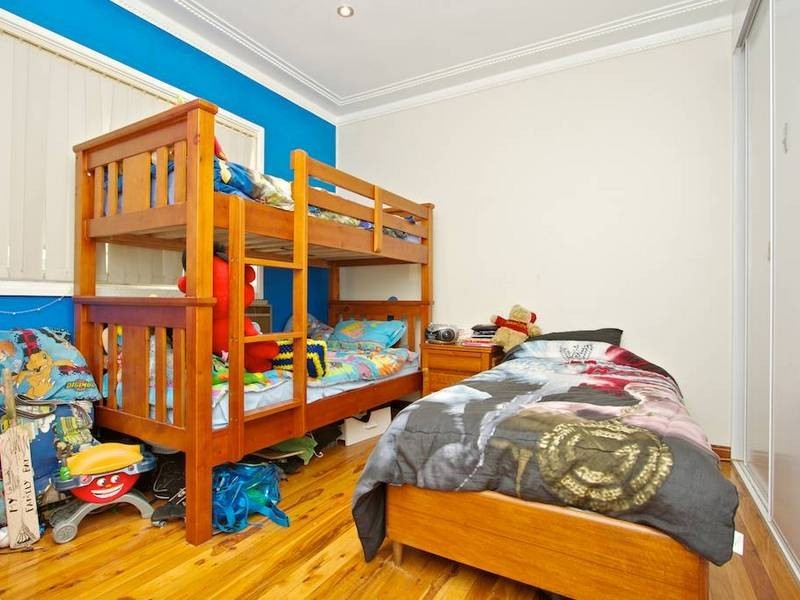 6 Calga Place, Toongabbie NSW 2146