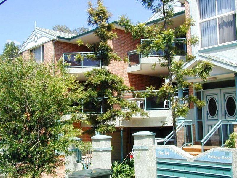 14/64 Fullagar Road, Wentworthville NSW 2145