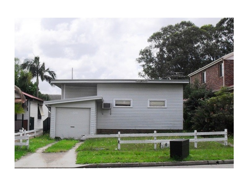 13 Magowar Road, Pendle Hill NSW 2145