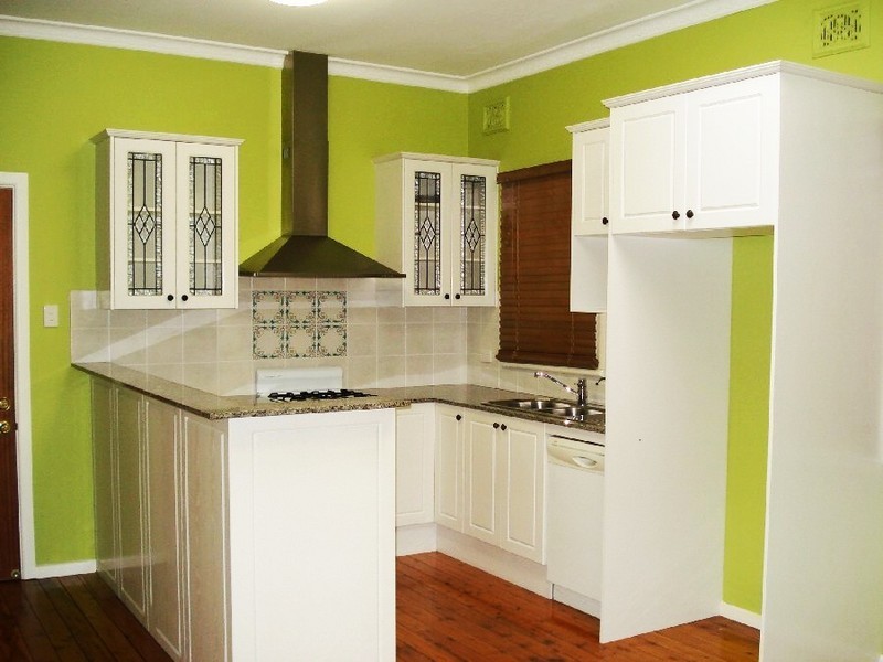 32 Monash Street, Wentworthville NSW 2145