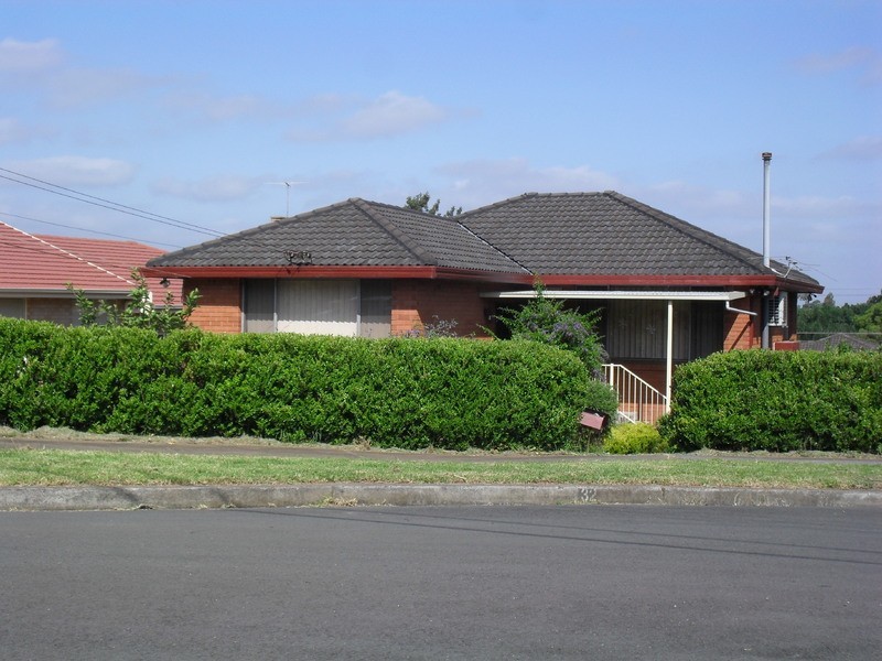 32 Mansfield Street, Girraween NSW 2145
