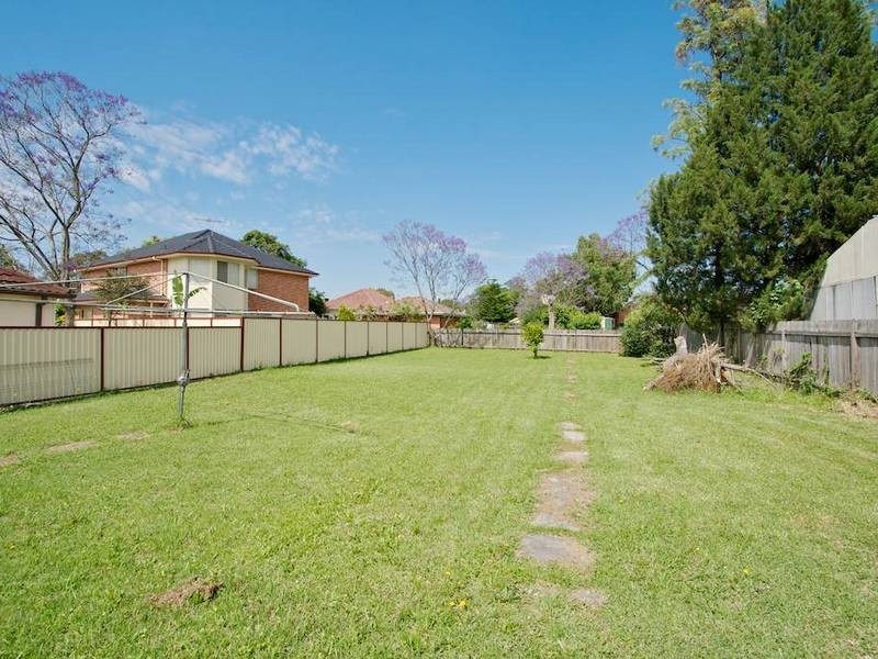 16 Fulton Avenue, Wentworthville NSW 2145
