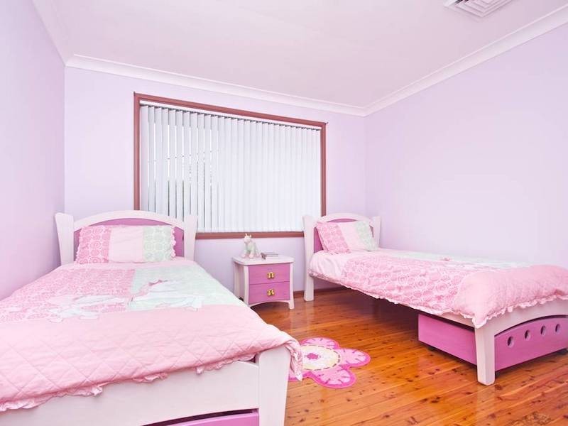 87 Lyle Street, Girraween NSW 2145