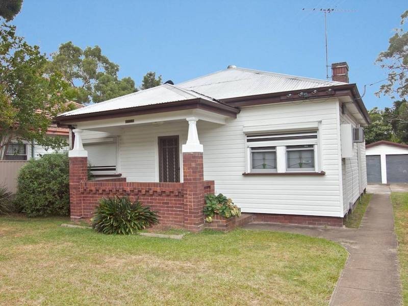 37 Fulton Avenue, Wentworthville NSW 2145