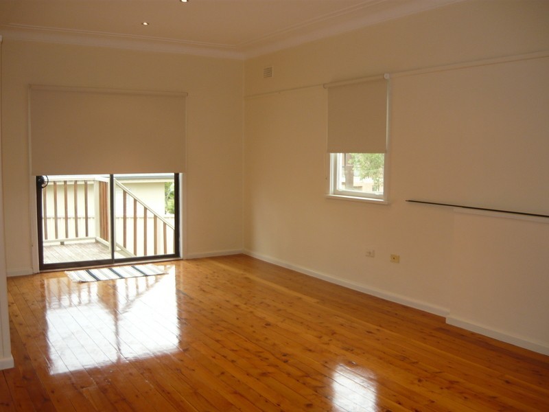 15 Binalong Road, Pendle Hill NSW 2145