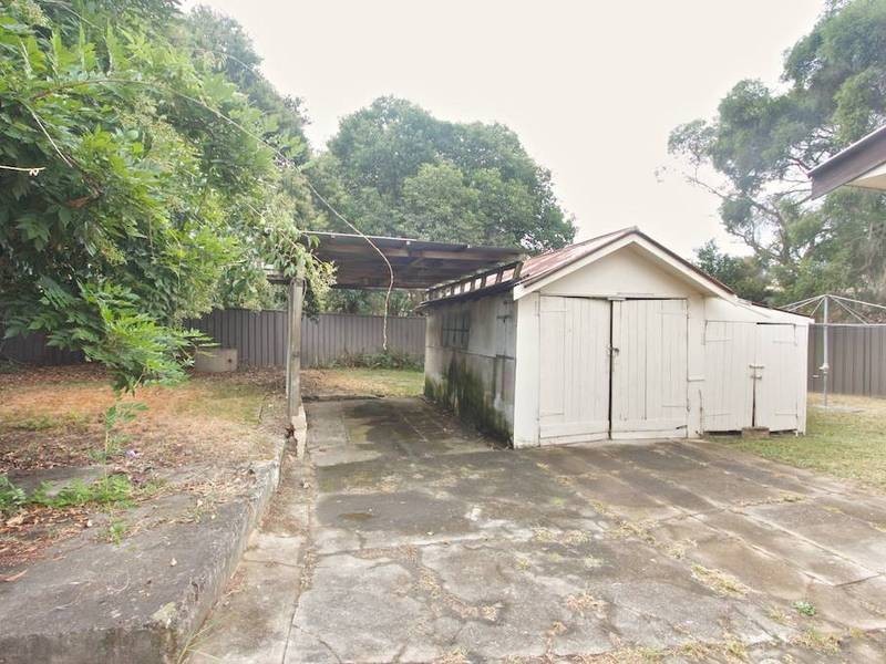 2 Ivy Street, Toongabbie NSW 2146