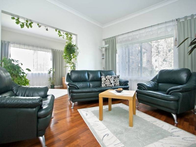 20 Heather Street, Girraween NSW 2145