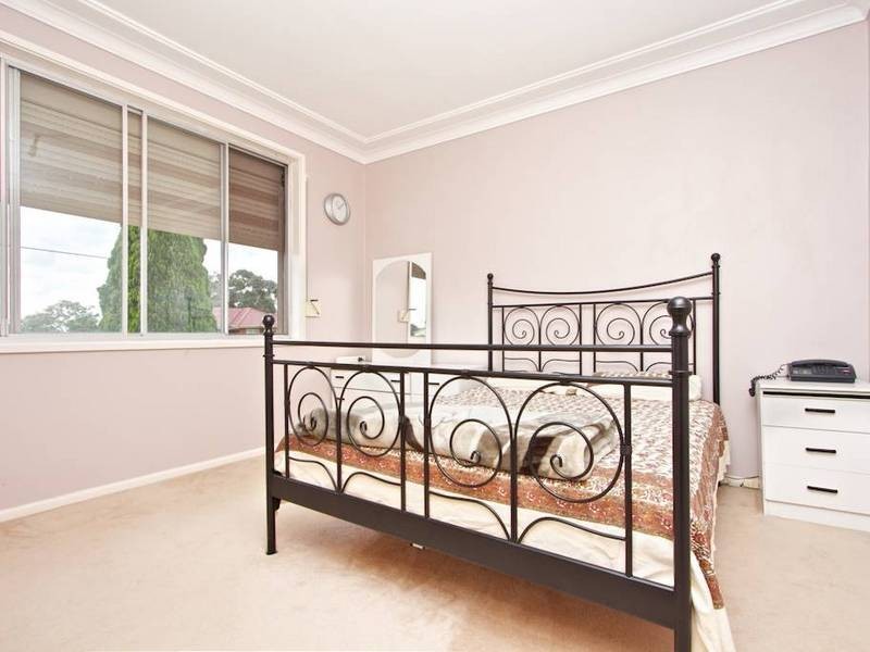 61 Beresford Road, Greystanes NSW 2145