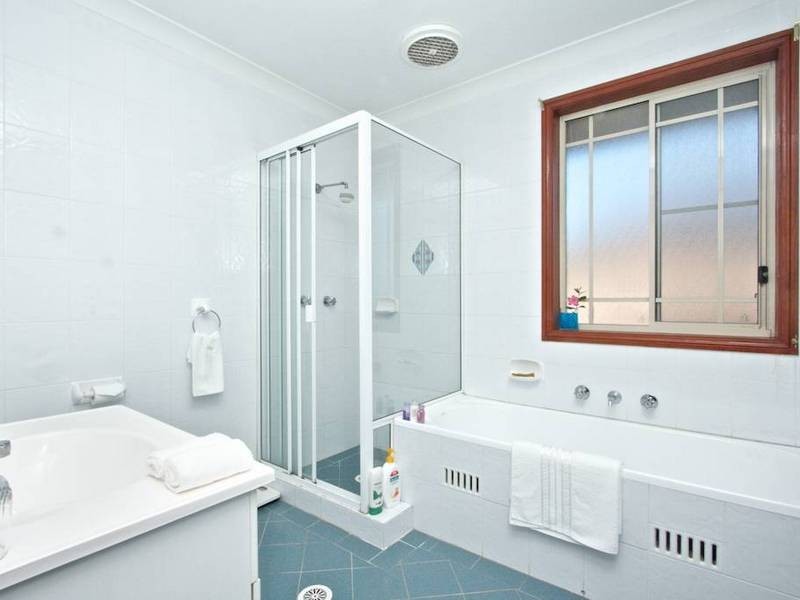 2/63A Wentworth Avenue, Wentworthville NSW 2145