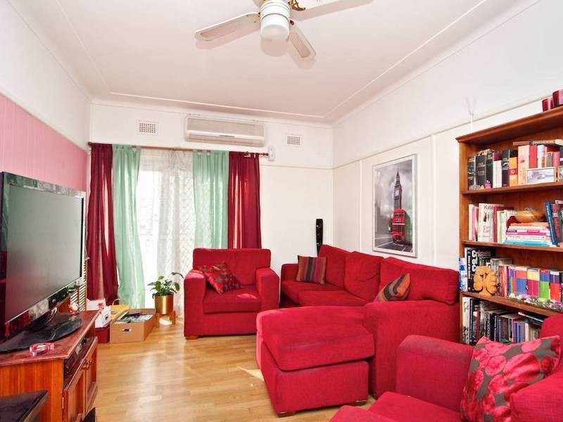 12 Bates Avenue, South Wentworthville NSW 2145