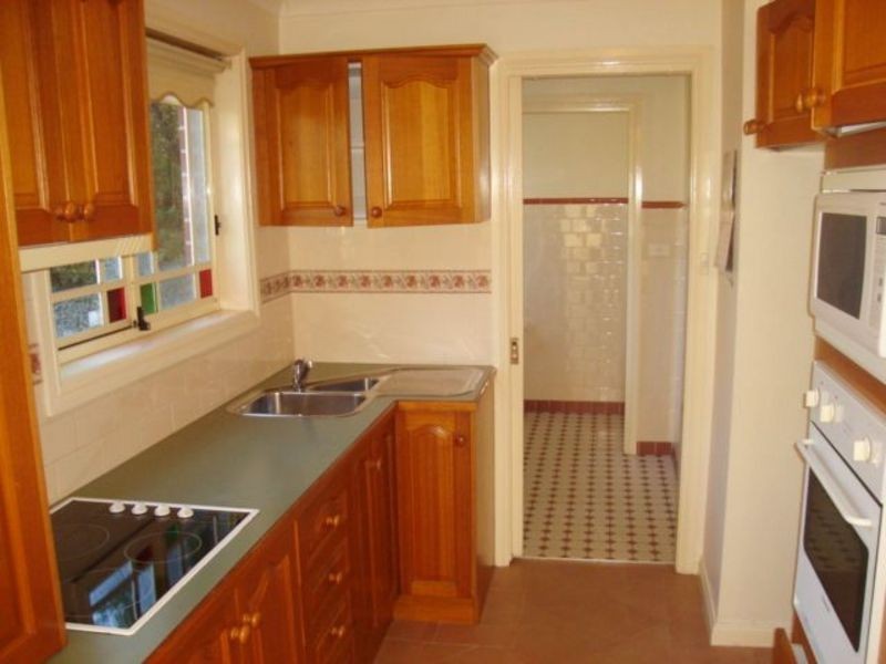 4 Saxby Street, Girraween NSW 2145