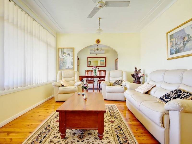 12 Lower Mount Street, Wentworthville NSW 2145