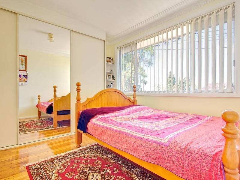 12 Lower Mount Street, Wentworthville NSW 2145