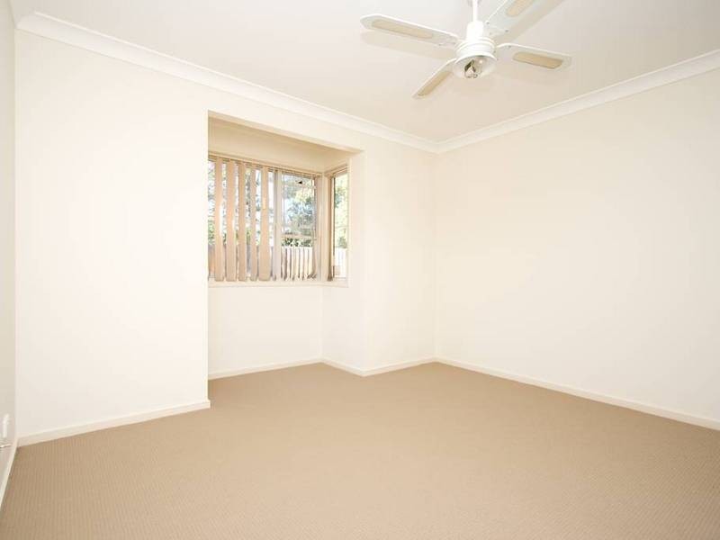 4/37 Binalong Road, Pendle Hill NSW 2145