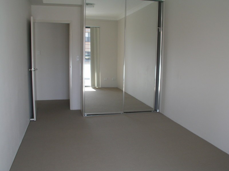 11/14 Reid Avenue, Westmead NSW 2145