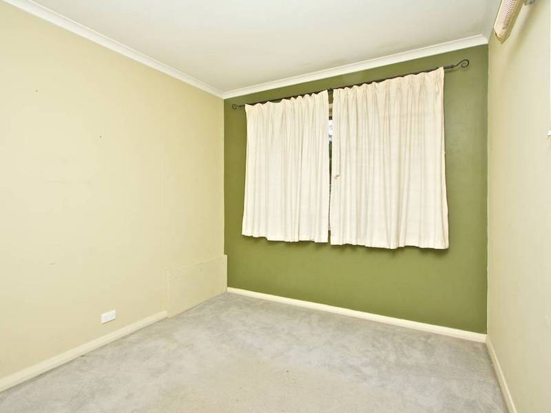 15 Saxon Place, Constitution Hill NSW 2145