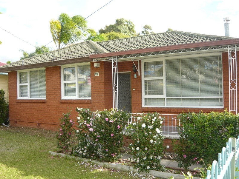 175 Toongabbie Road, Toongabbie NSW 2146