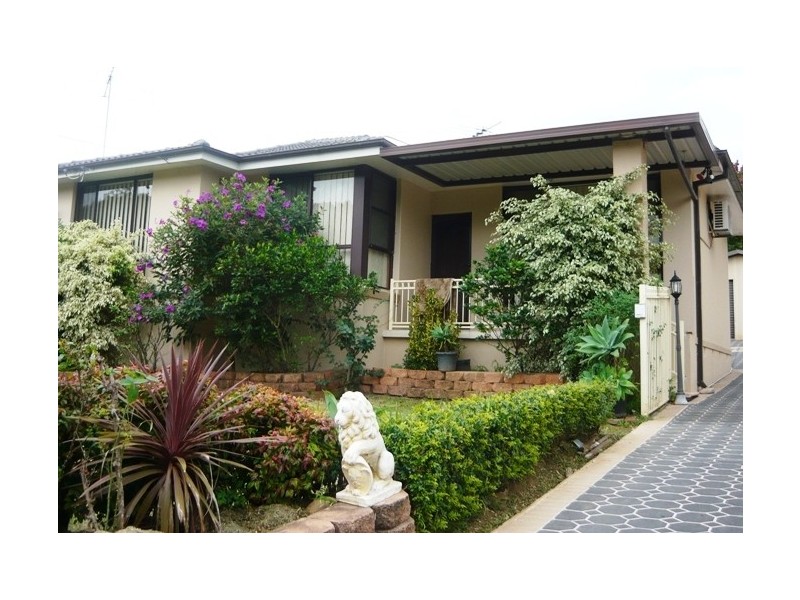 21 Manuka Place, Wentworthville NSW 2145