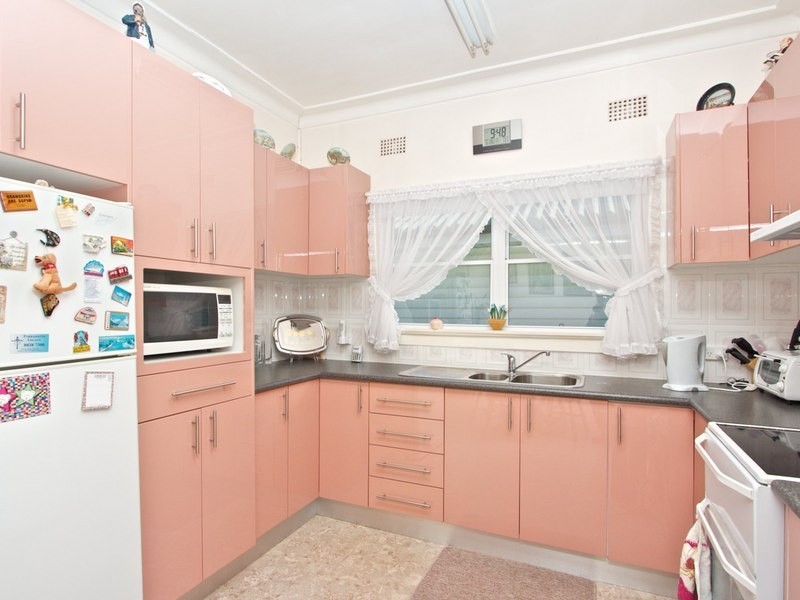 18 Waratah Street, Old Guildford NSW 2161