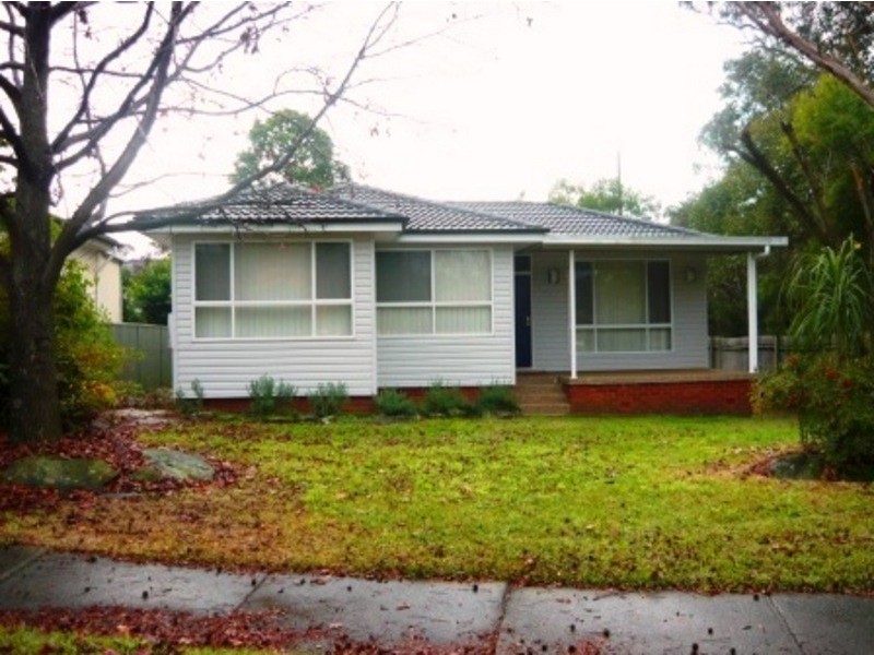 81 Picasso Crescent, Toongabbie NSW 2146