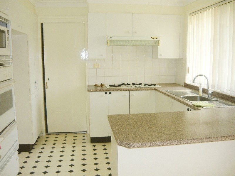 2/48 Caloola Road, Constitution Hill NSW 2145