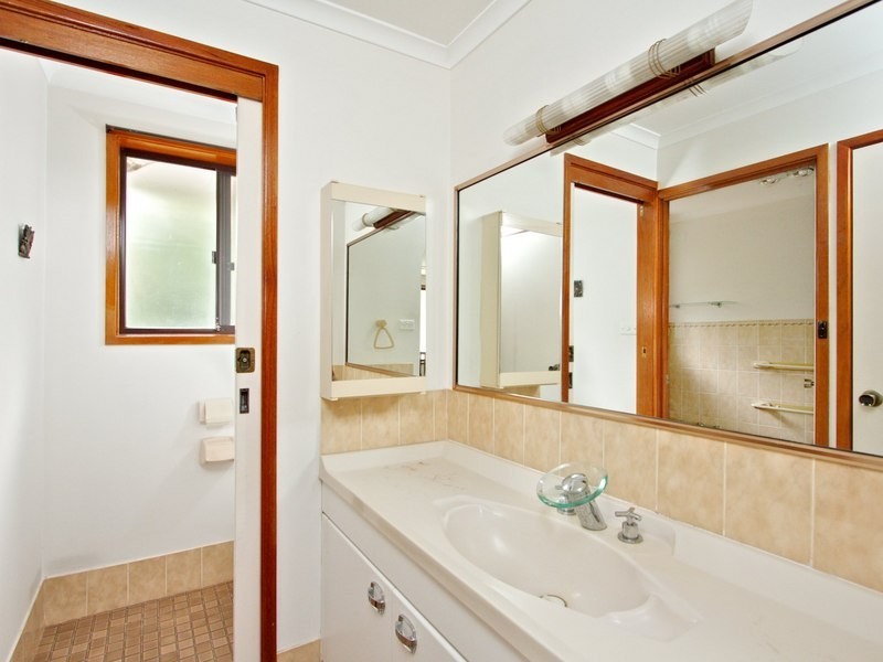 17A Caloola Road, Constitution Hill NSW 2145