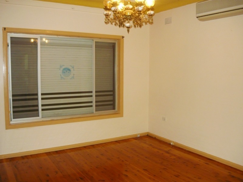 35 Frederick Street, Pendle Hill NSW 2145