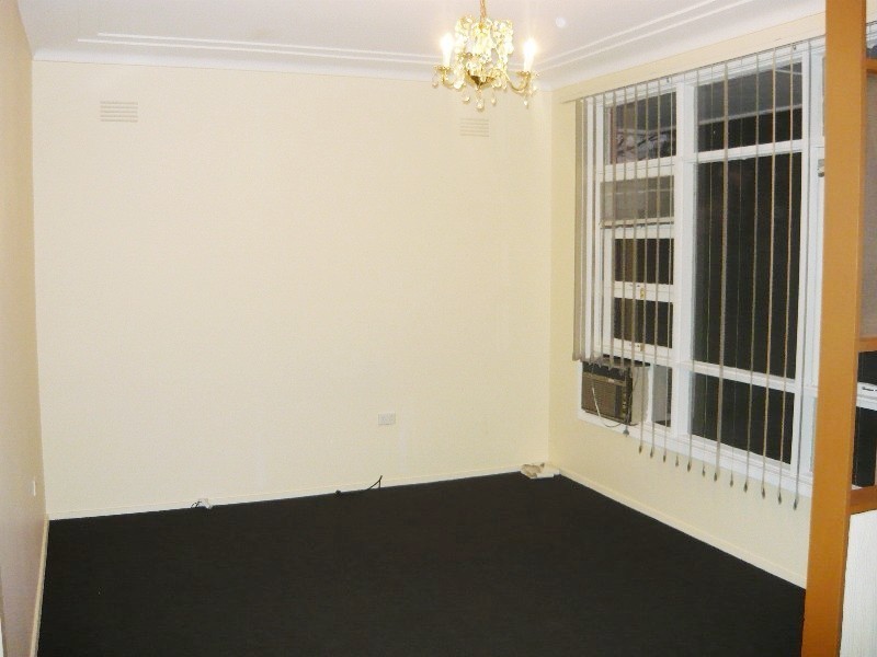 25 Harris Road, Wentworthville NSW 2145