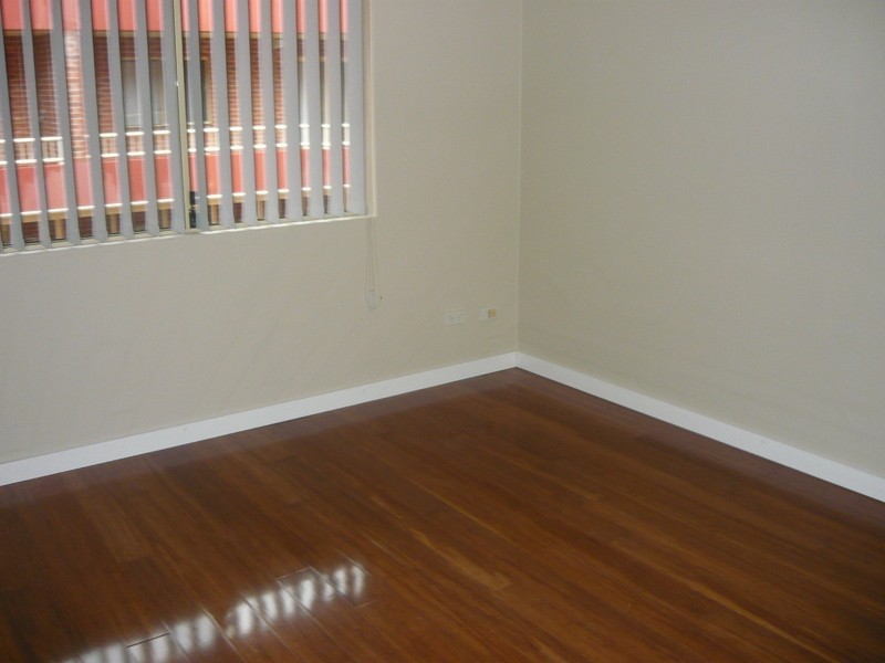 12/211 – 215  Dunmore St, Wentworthville NSW 2145