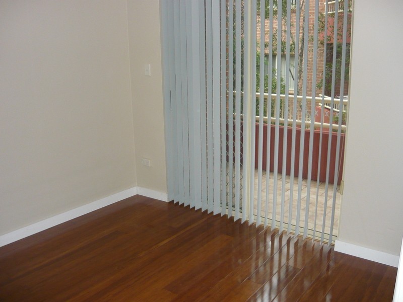 12/211 – 215  Dunmore St, Wentworthville NSW 2145