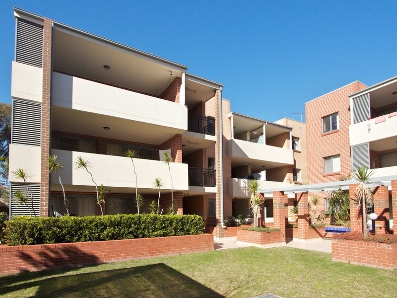 66/30-44 Railway Terrace, Granville NSW 2142