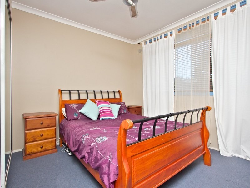 11 Kansas Street, Toongabbie NSW 2146