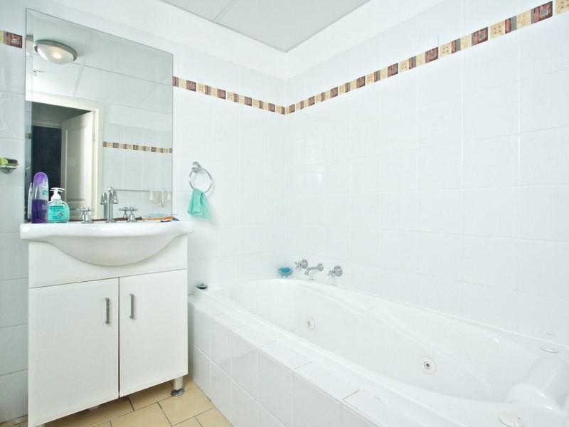 806/91B Bridge Road, Westmead NSW 2145