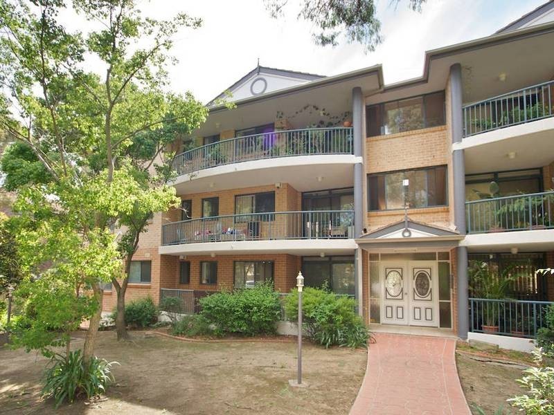 13/70 Lane St, Wentworthville NSW 2145