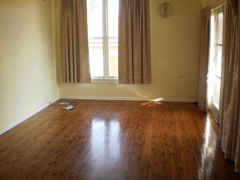 102 Jersey Road, South Wentworthville NSW 2145