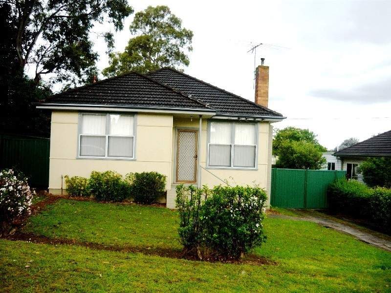 31 Jewelsford Road, Wentworthville NSW 2145