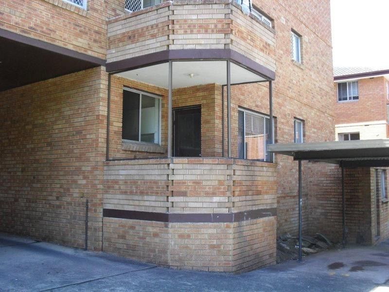 2/16A Wigram Street, Harris Park NSW 2150