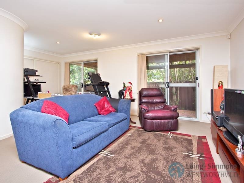 4/37 Binalong Road, Pendle Hill NSW 2145