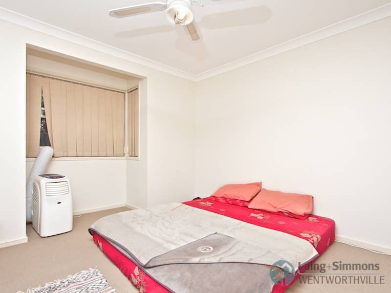 4/37 Binalong Road, Pendle Hill NSW 2145