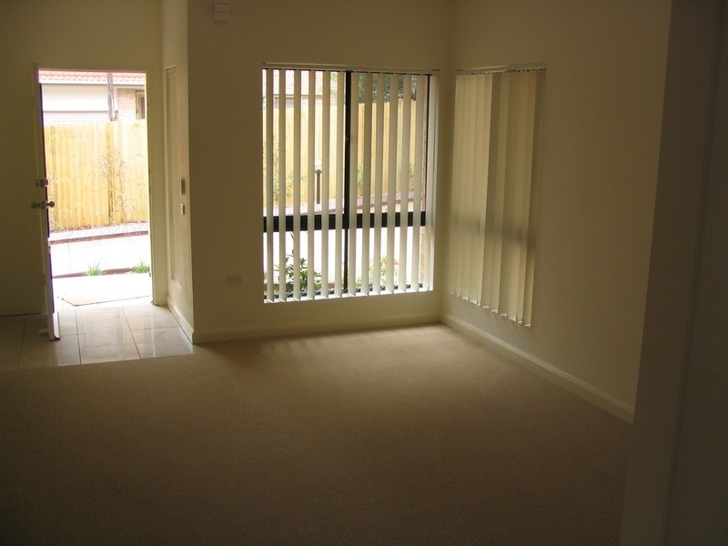 2/31 Stapleton street, Wentworthville NSW 2145