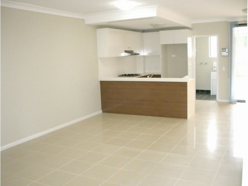 4/367 Wentworth Avenue, Toongabbie NSW 2146