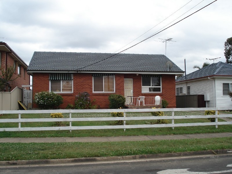 72 Damien Avenue, Greystanes NSW 2145