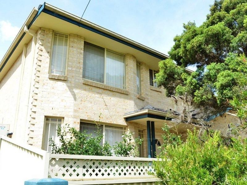 2/31 Tungarra Road, Girraween NSW 2145