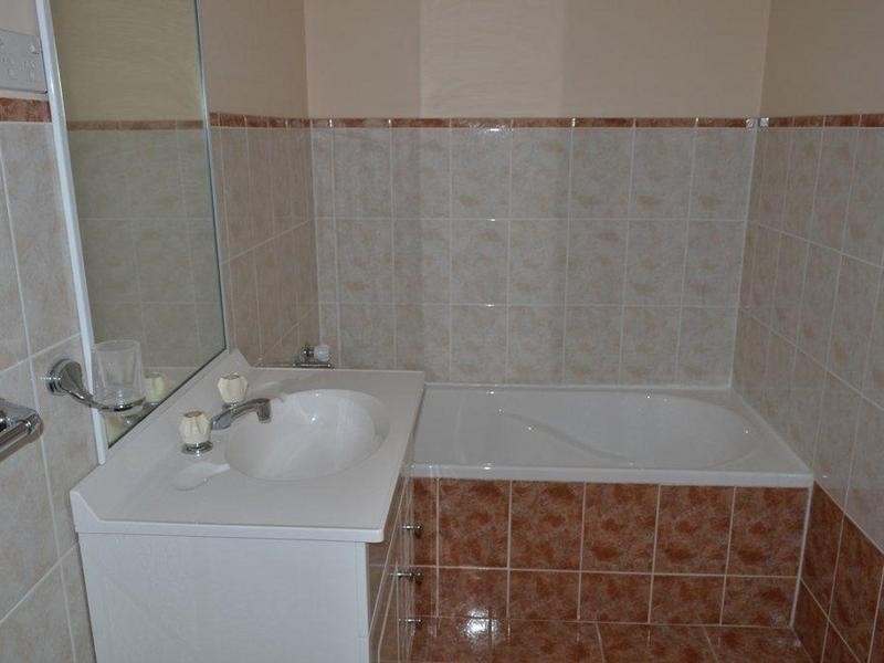 2/31 Tungarra Road, Girraween NSW 2145