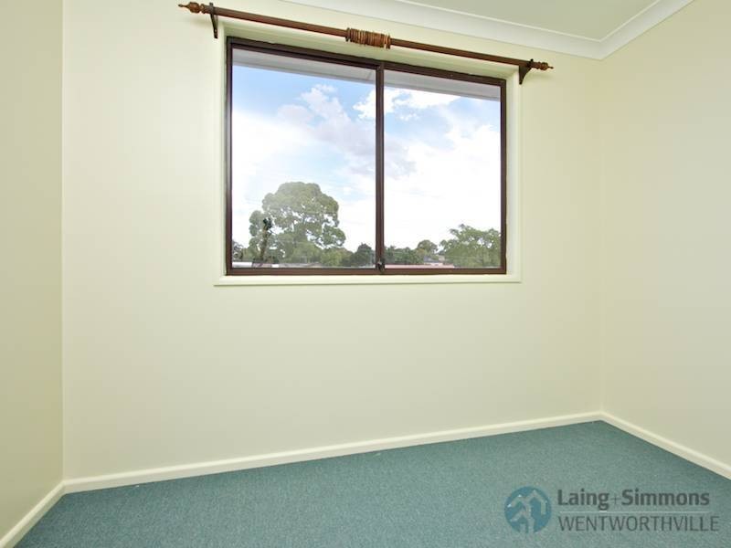 9 Merryl Avenue, Old Toongabbie NSW 2146