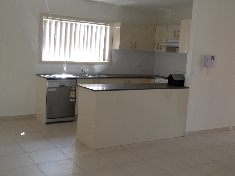 38a Carinya Road, Girraween NSW 2145