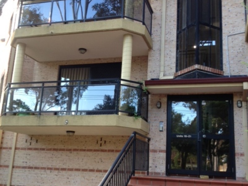 20/43-47 Newman Street, Merrylands NSW 2160