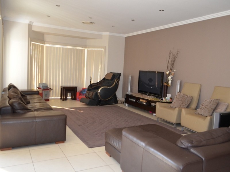 11A Magowar Road, Pendle Hill NSW 2145