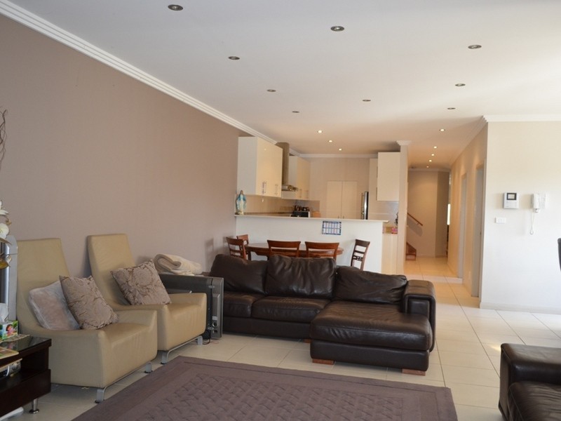 11A Magowar Road, Pendle Hill NSW 2145