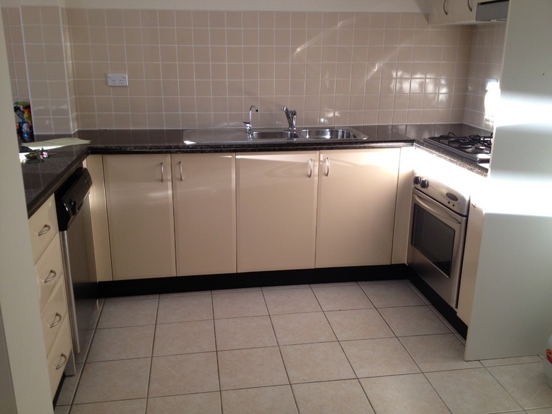 18/1 Cheriton Avenue, Castle Hill NSW 2154